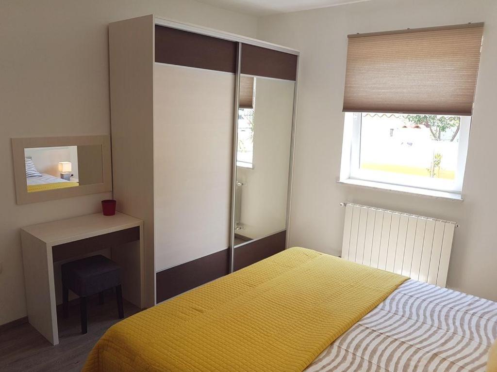 Villa Ulika - 3 Apt For 4 Persons PUY Exterior foto